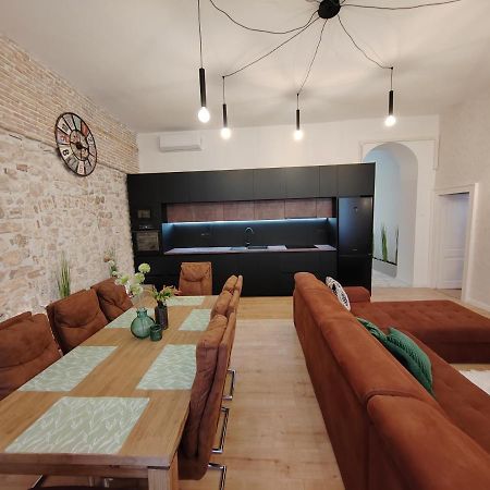 Town Square Apartment Задар Экстерьер фото