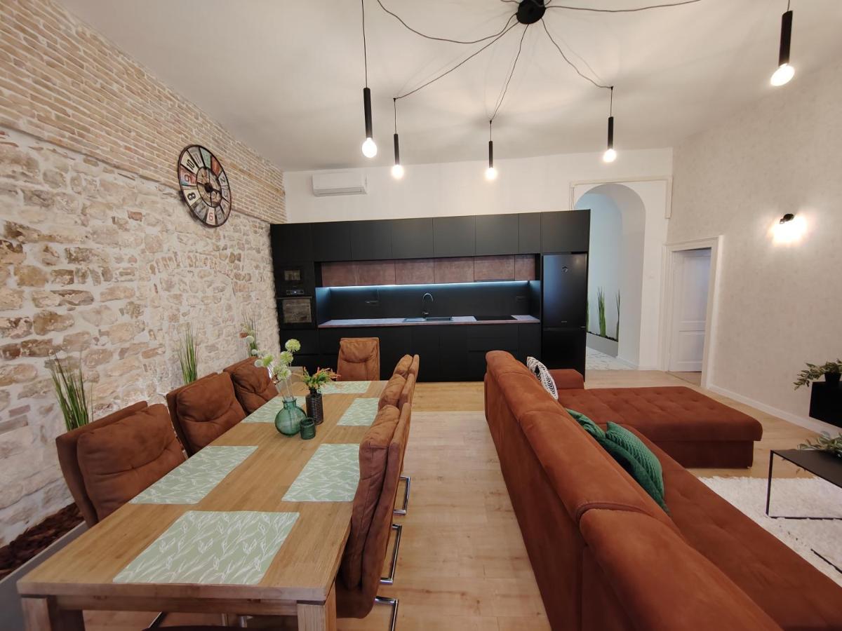 Town Square Apartment Задар Экстерьер фото
