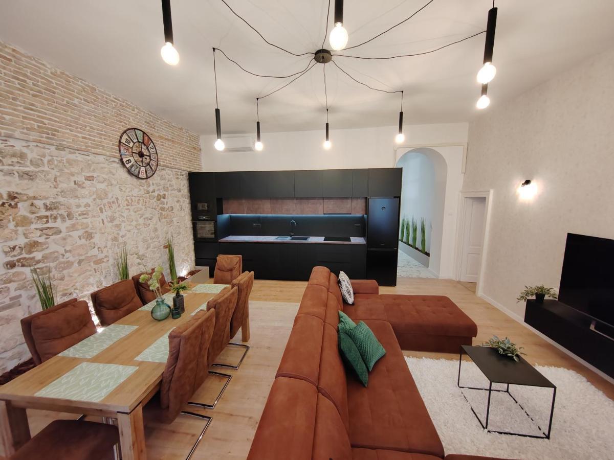 Town Square Apartment Задар Экстерьер фото