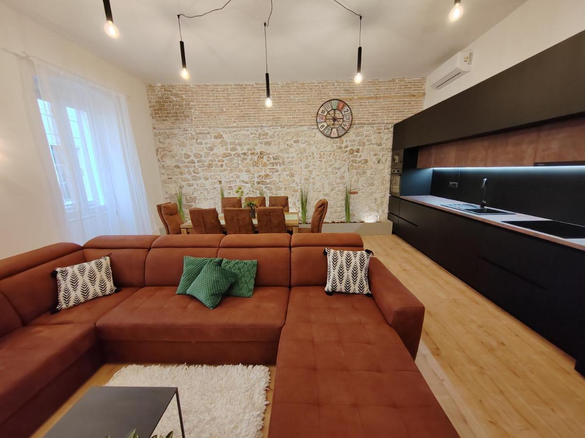 Town Square Apartment Задар Экстерьер фото